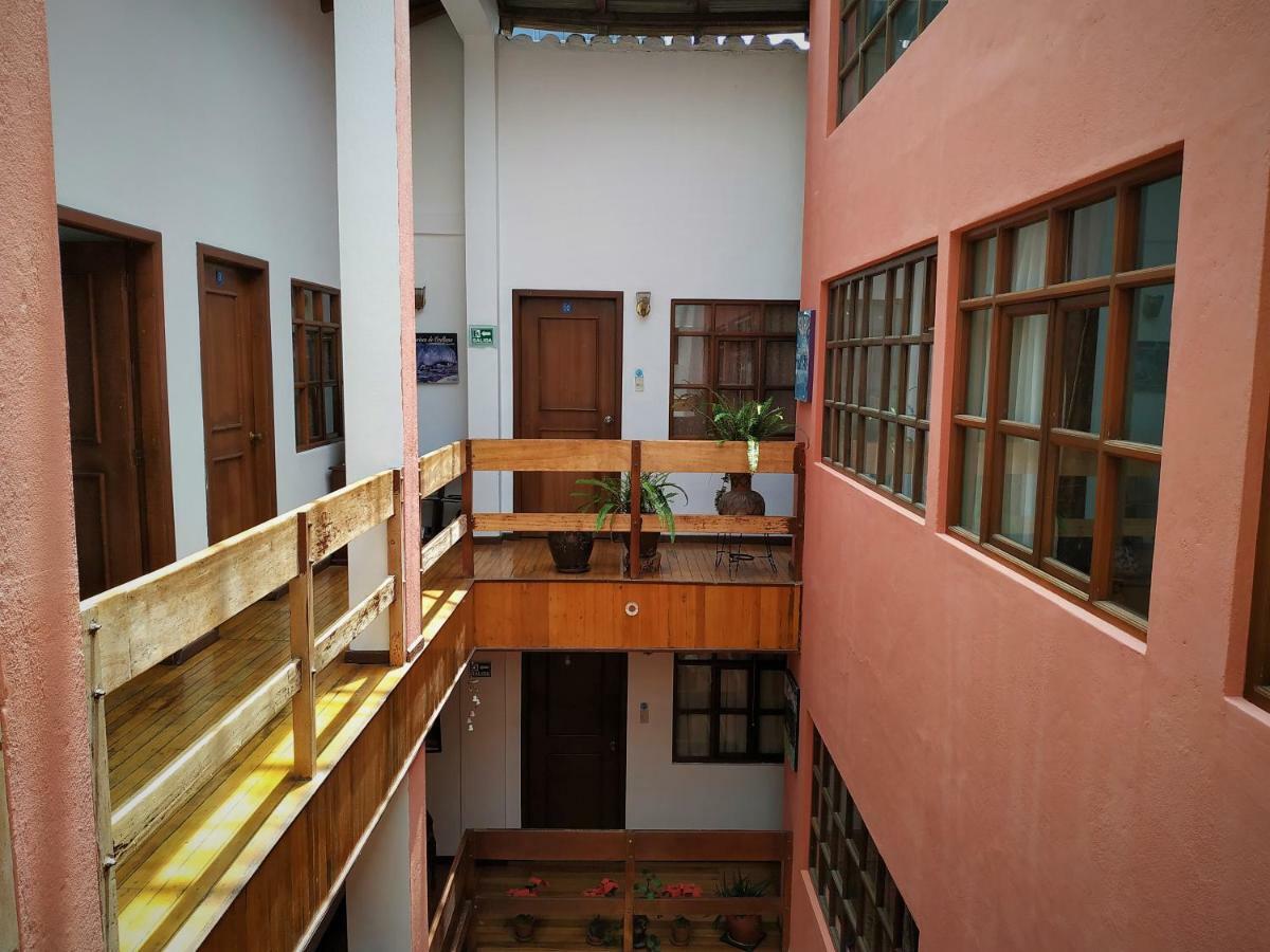 Aleida'S Hostal Puembo Exterior foto